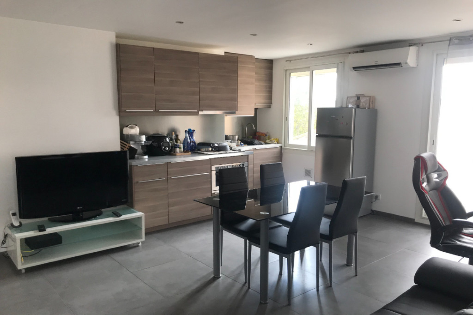 Location LOCATION TOULON EST T 2 avec balcon et cave Bandol Immobilier