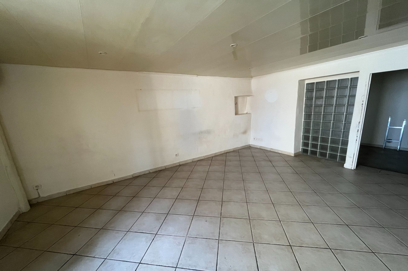 Image_, Appartement, Le Beausset, ref :866L154A
